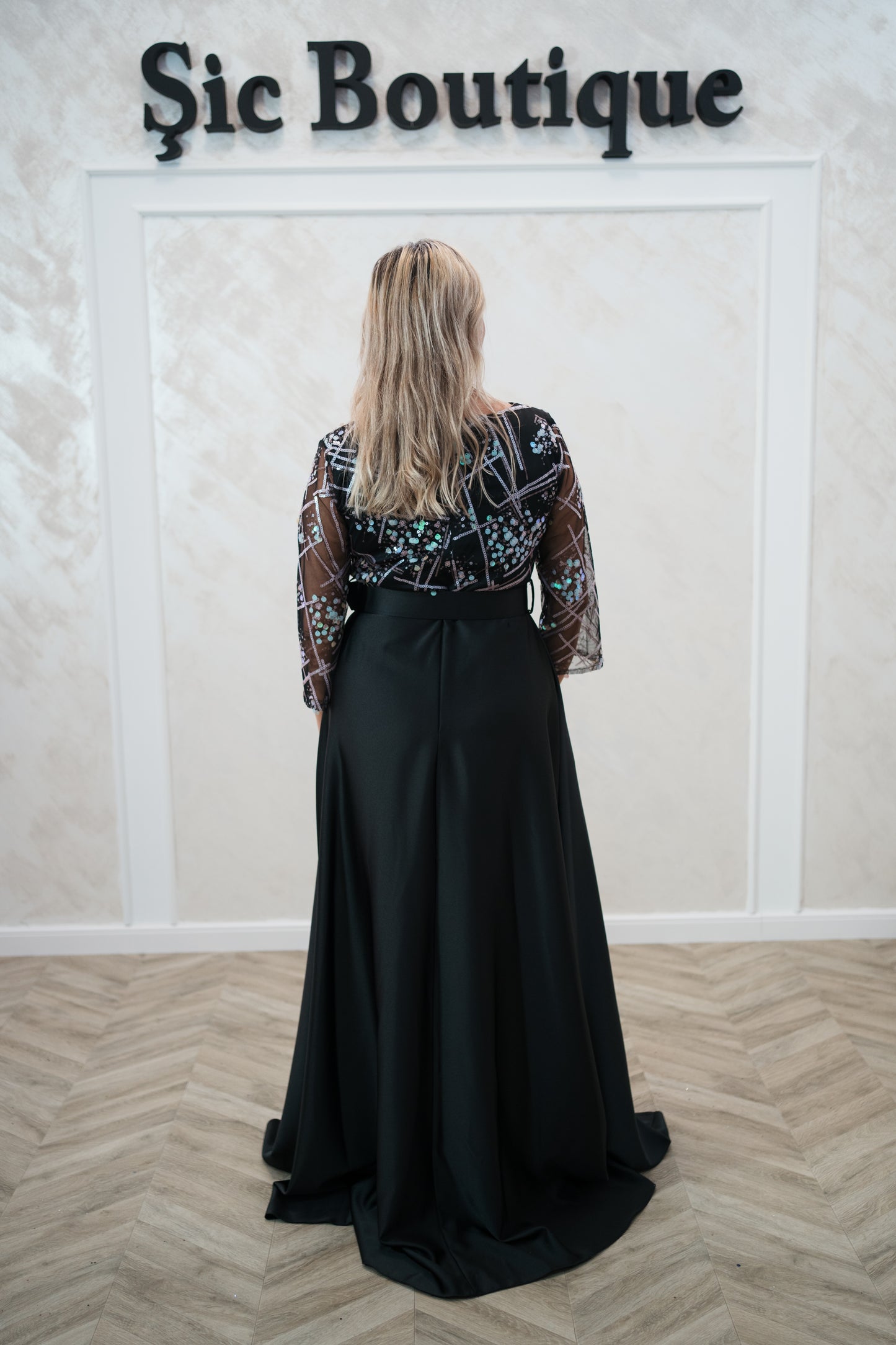 Rochia Venice – Rochie Lunga de Seara din Tafta Subtire, cu Dantela și Curea în Talie