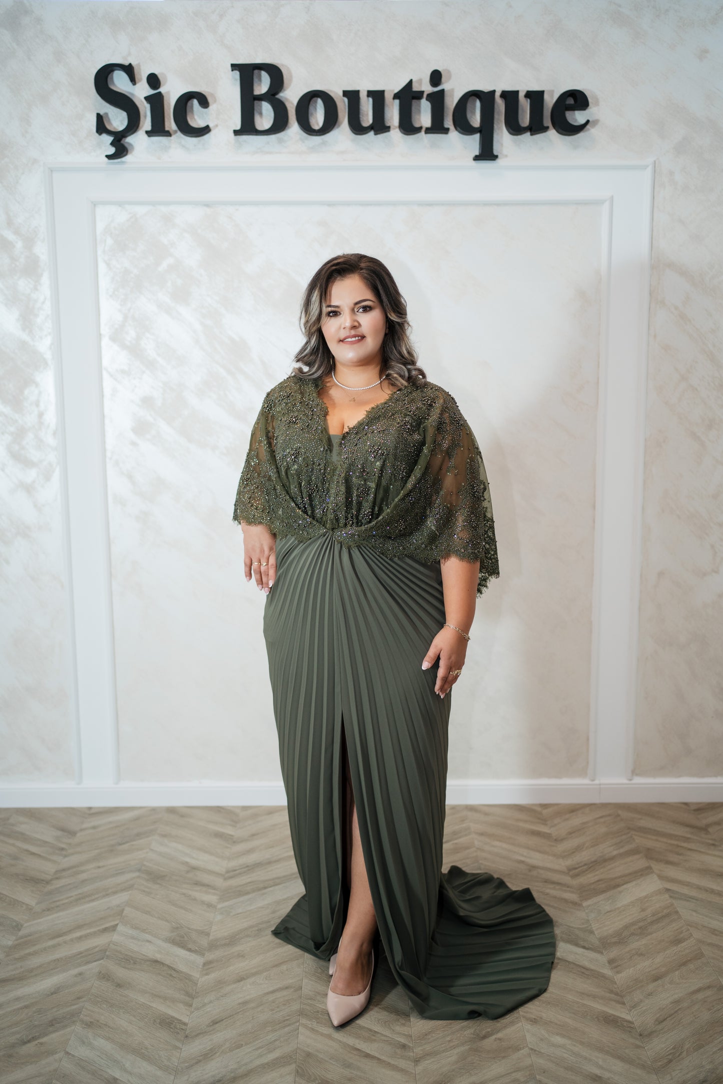 Rochia Tori – Rochie de seara marimi mari verde oliv