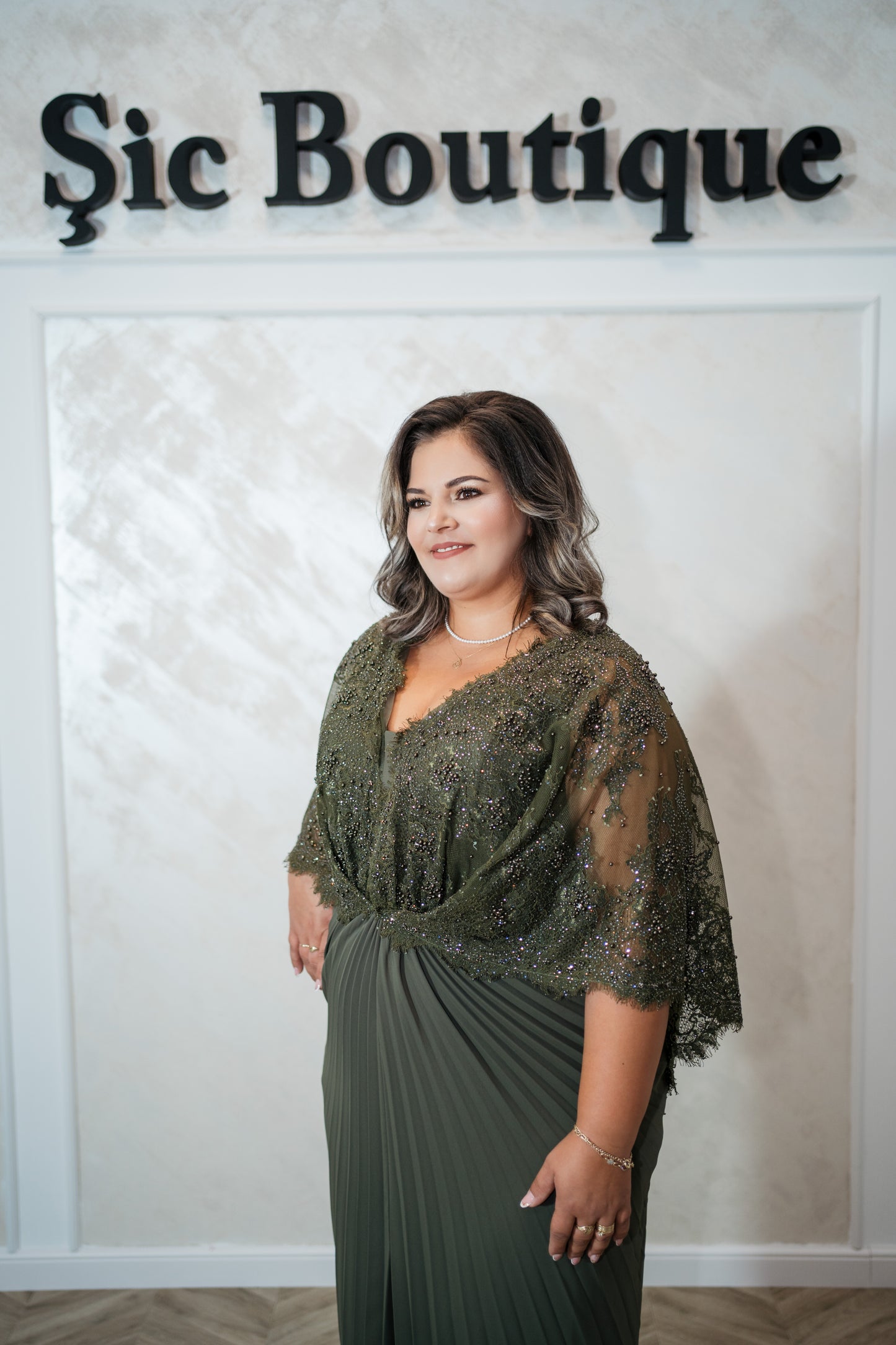 Rochia Tori – Rochie de seara marimi mari verde oliv