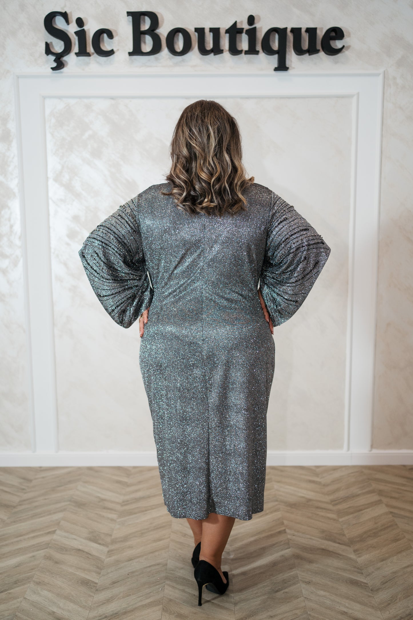 Rochia Zenova – Rochie de seara sau de zi din lurex, disponibila doar pentru marimi mari