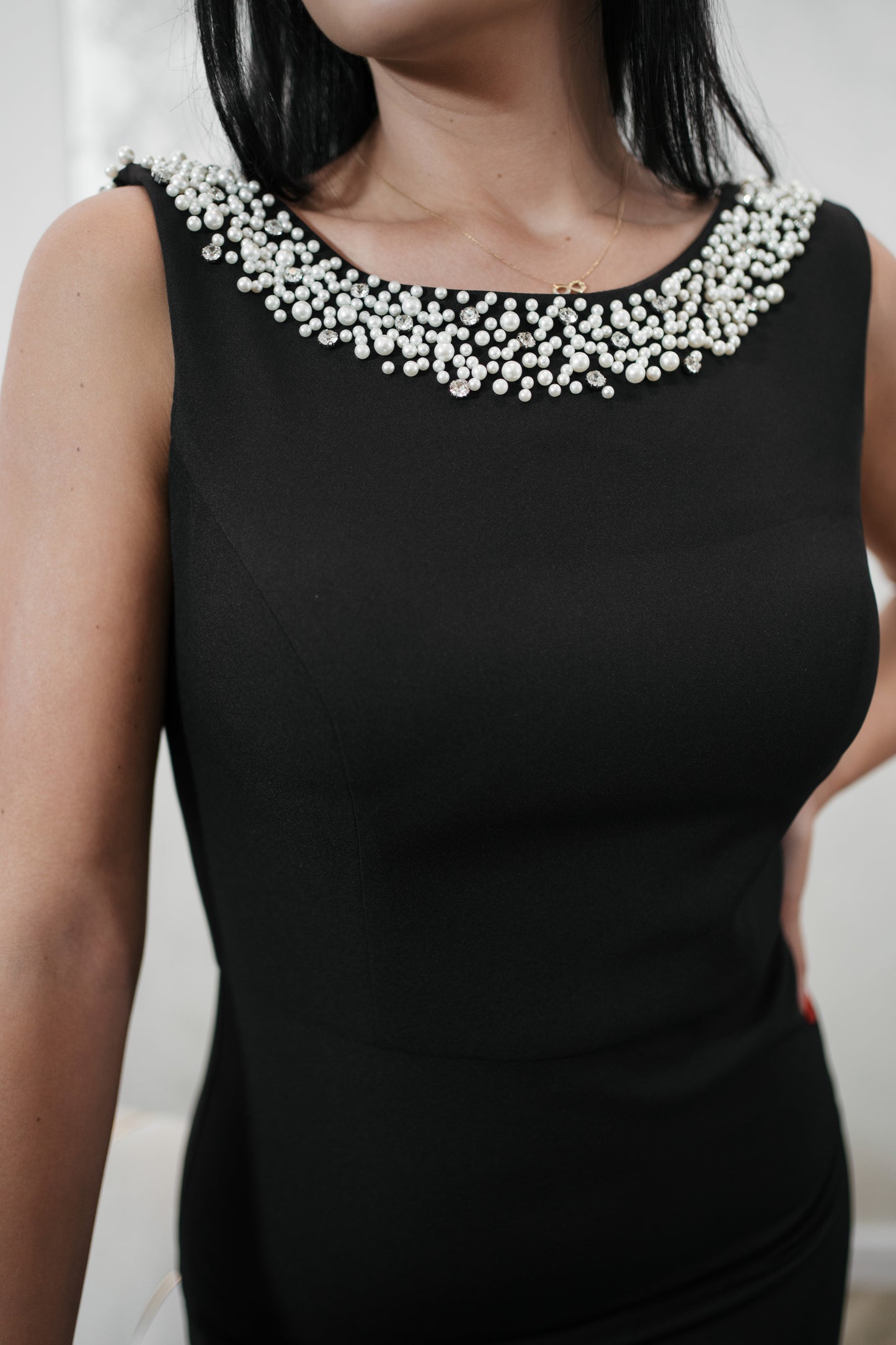 Rochia Minerva – Rochie Eleganta Neagra cu Perle - Șic Boutique