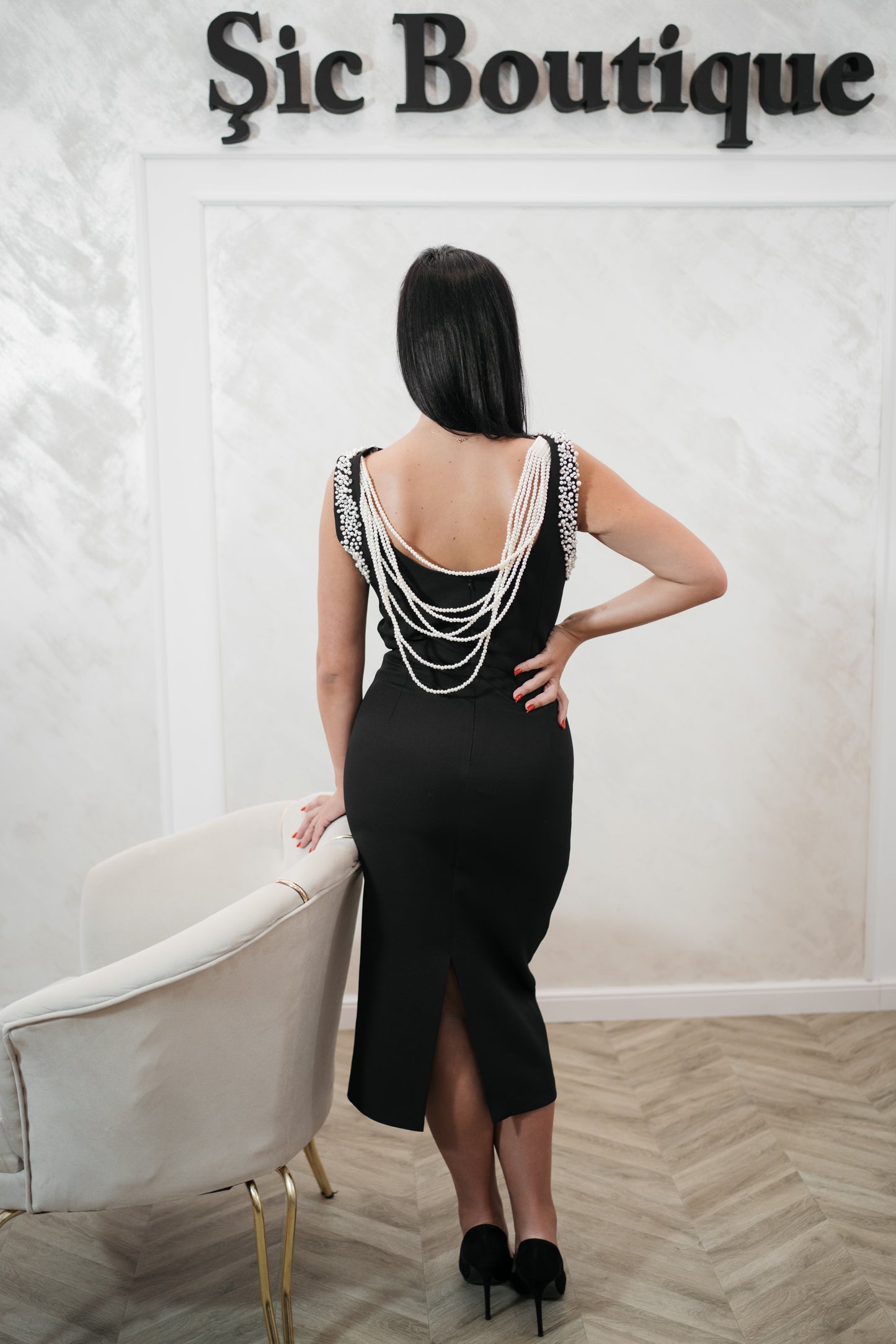 Rochia Minerva – Rochie Eleganta Neagra cu Perle - Șic Boutique