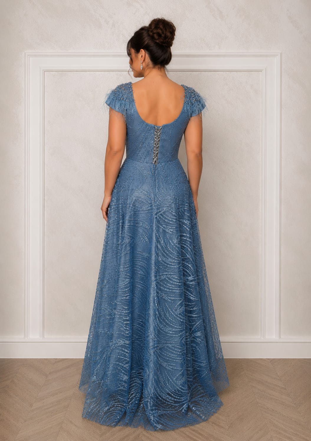 Rochia Viva – Rochie lunga eleganta albastru prafuit cu aplicatii stralucitoare si corset reglabil