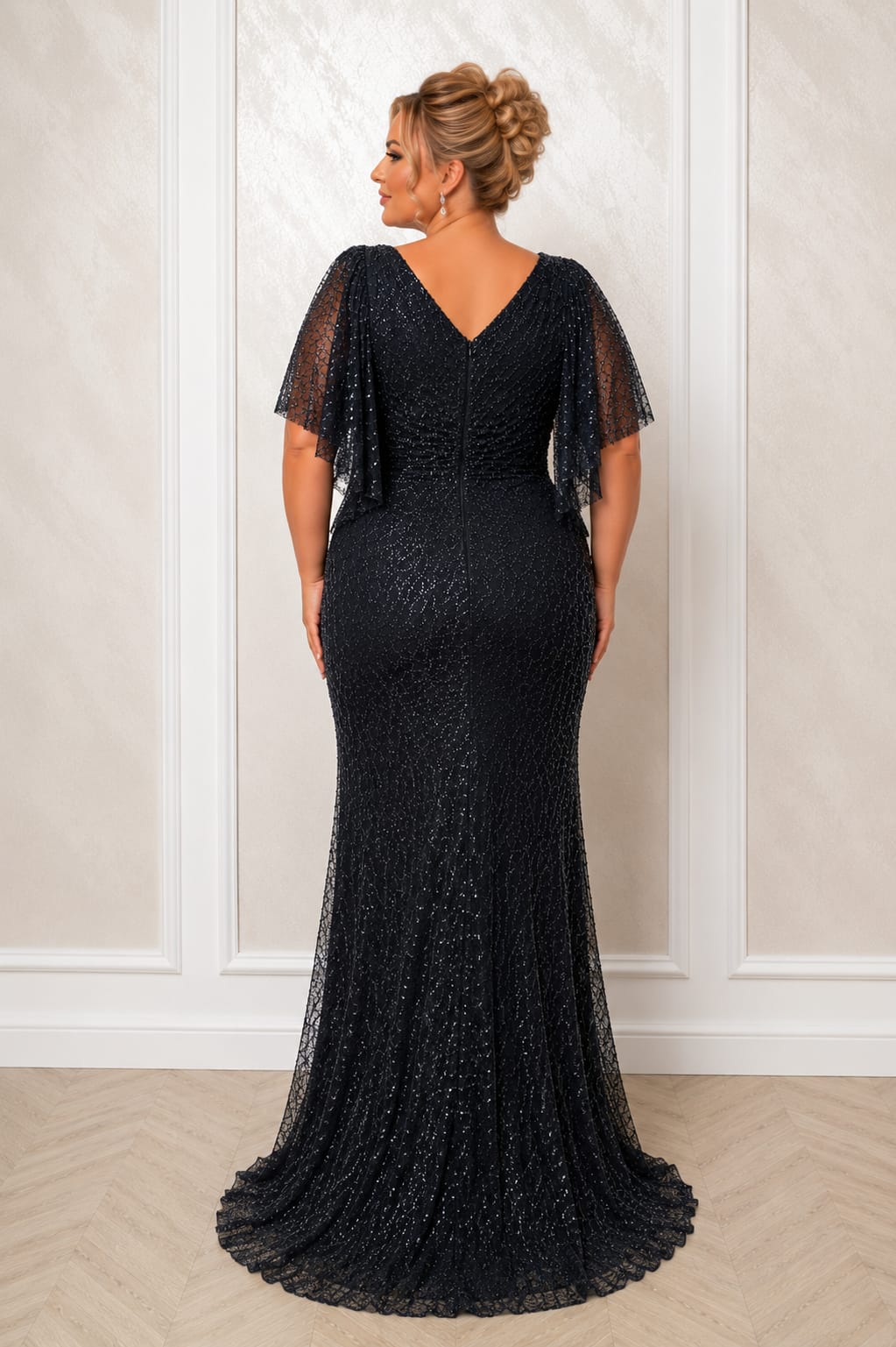 Rochia Sola – Rochie Lunga de Seara Plus Size din Dantela cu Drapaje Elegante | Eleganta si Confort pentru Evenimente Speciale