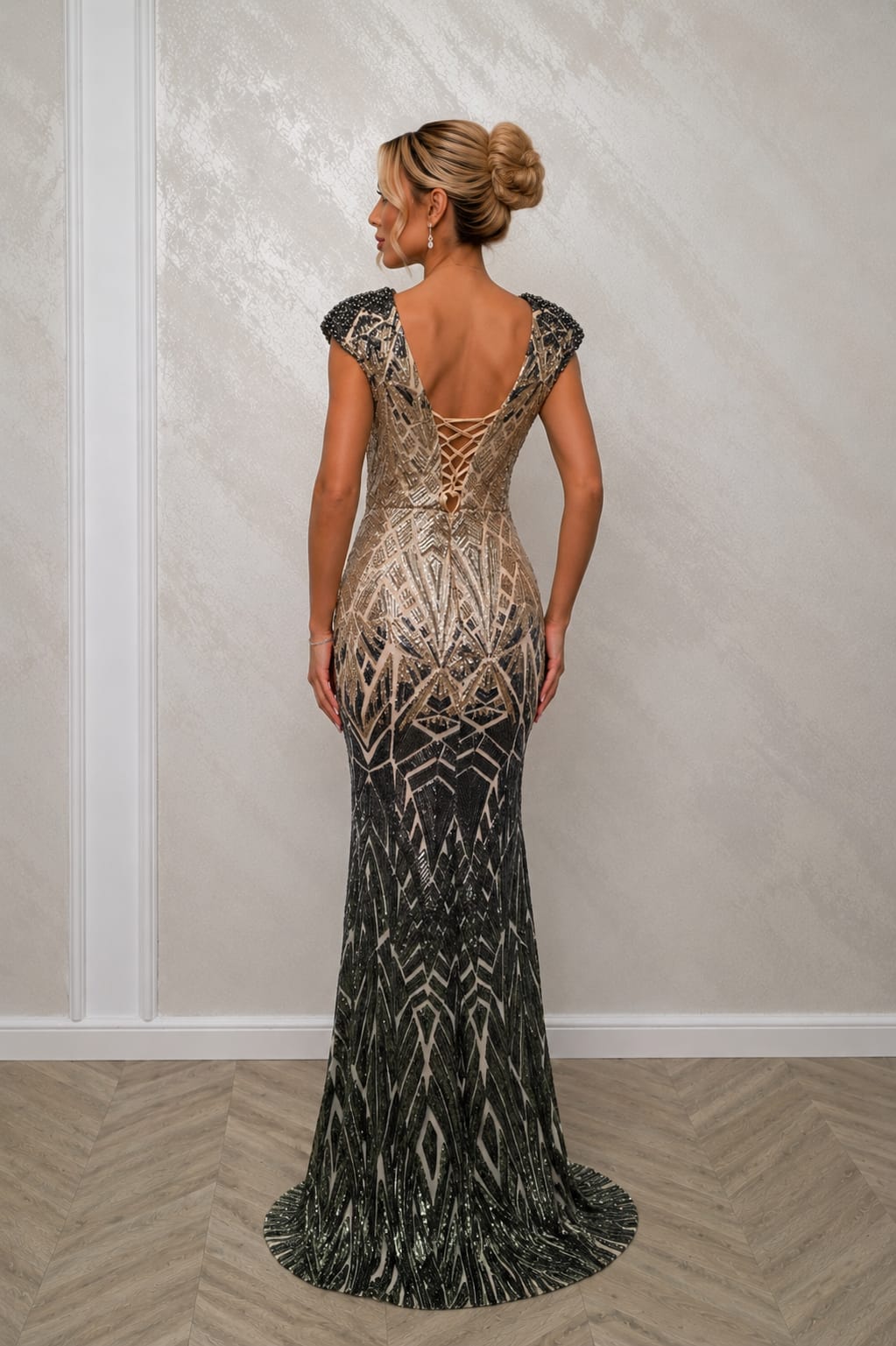 Rochia Madya - rochie lunga glamour pentru a sublinia silueta si pentru a atrage toate privirile