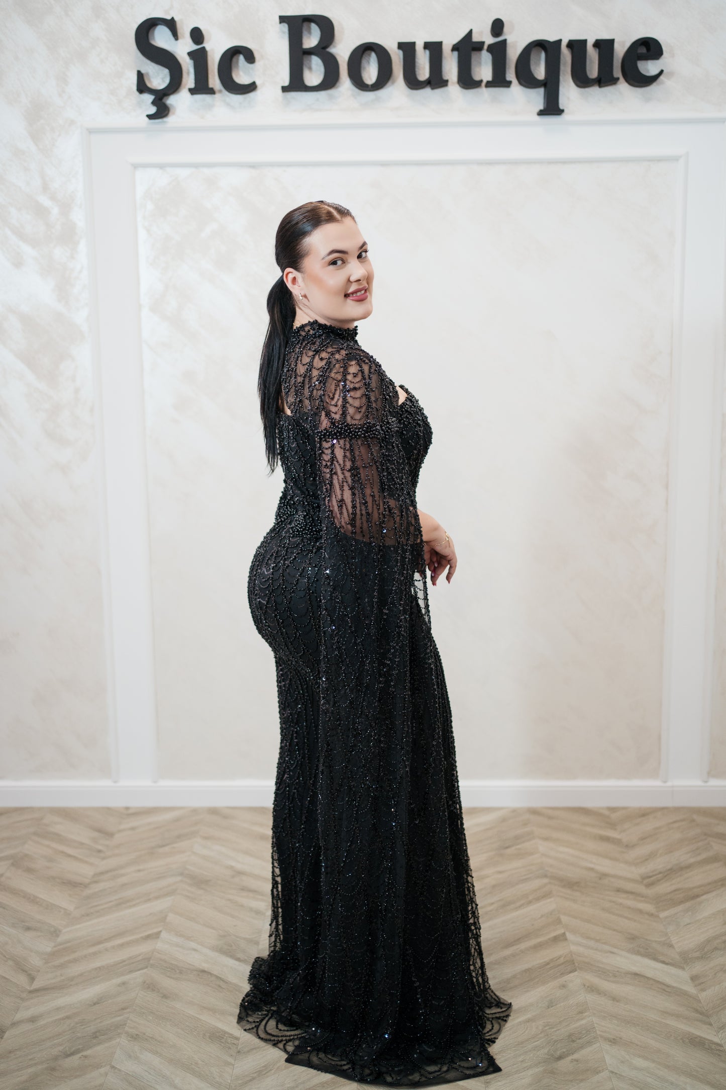 Rochia Vanesa- cu capa detașabilă