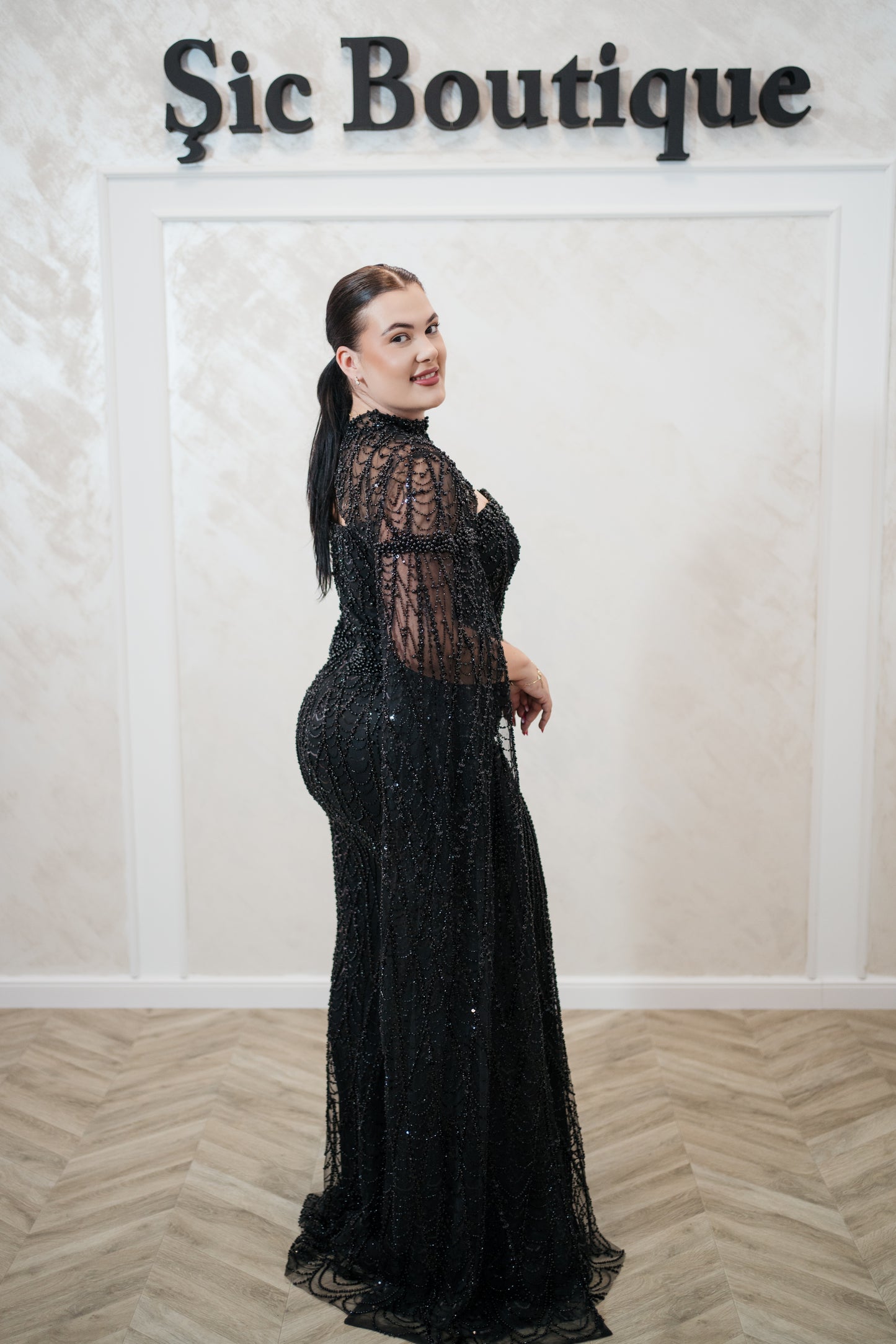 Rochia Vanesa- cu capa detașabilă