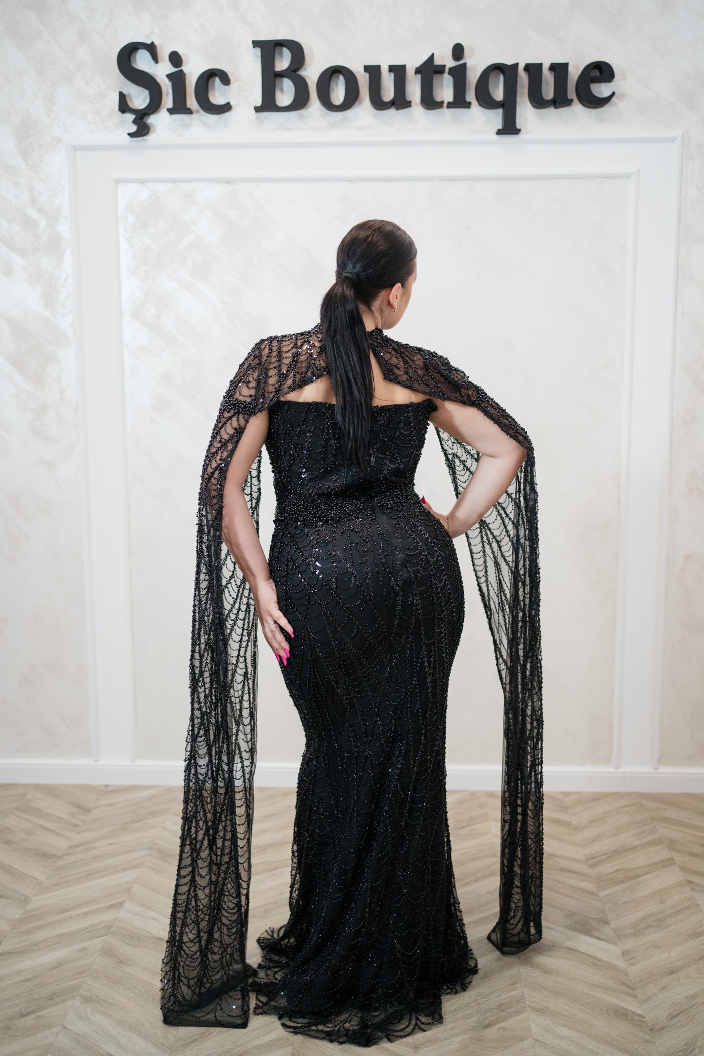 Rochia Vanesa- cu capa detașabilă