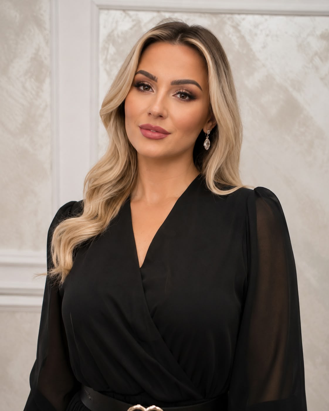 Rochia Nobel – eleganta feminina din voal plisat si dantela