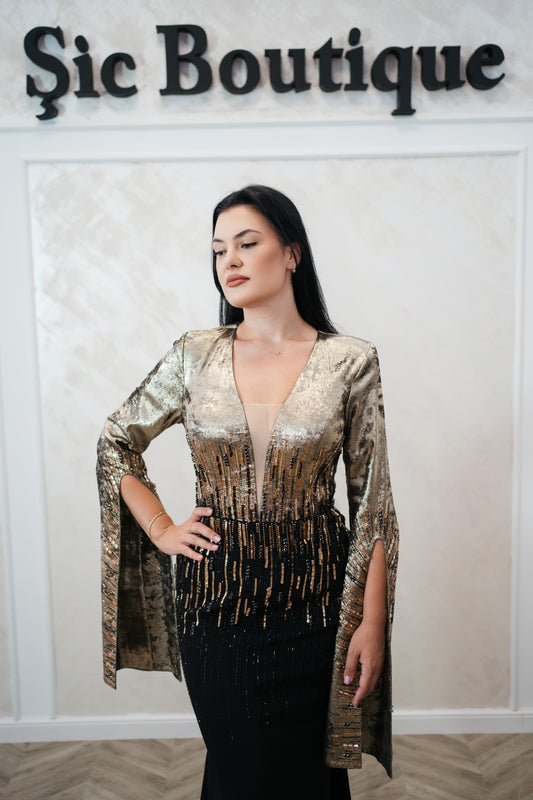 Rochie de seara Goldy – Rochie neagra cu insetții aurii croi sirena