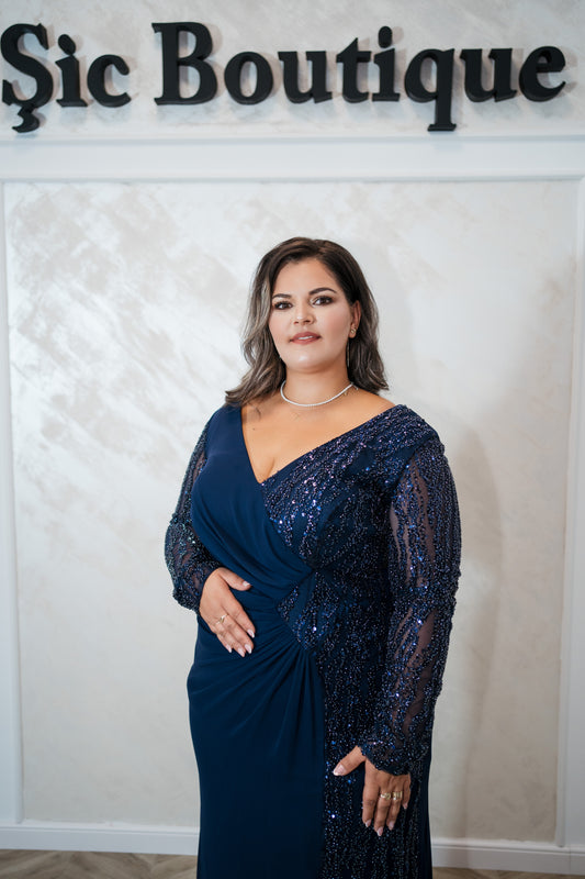 Rochia Julie – Rochie de seara din triplu voal și dantela, cu șliț pe picior