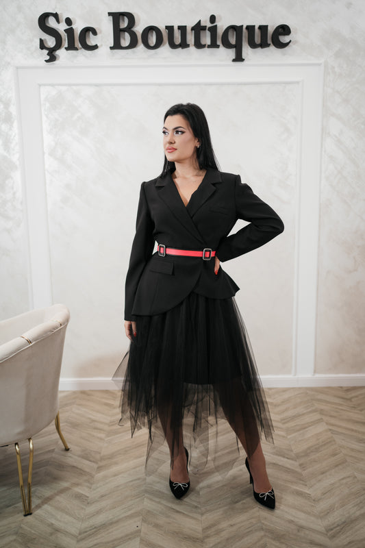 Compleul Doreen – Set Elegant cu Sacou și Fusta din Tulle