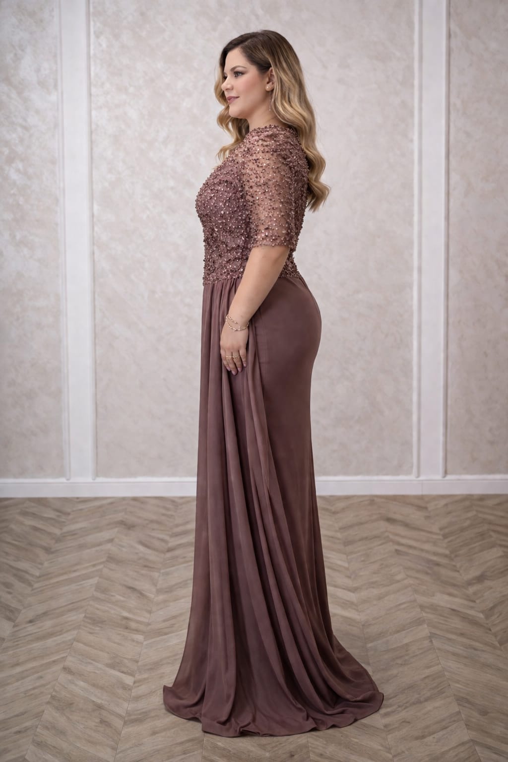 Rochia Amalia – Rochie eleganta plus size din tull italian și material paietat, care avantajeaza silueta