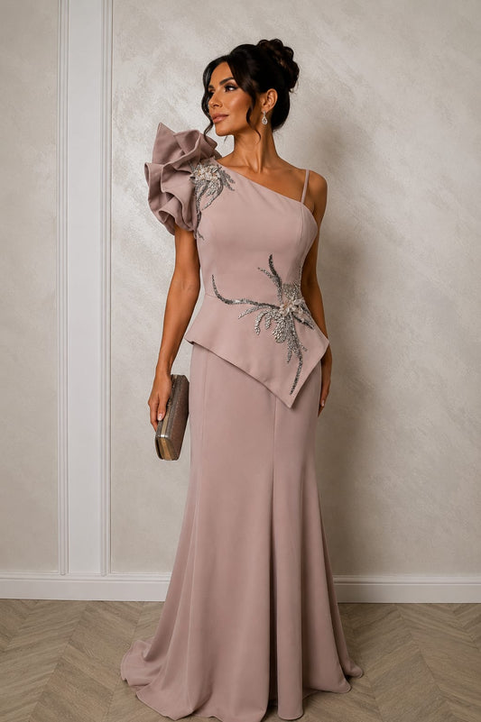 Rochia Celeste – rochie lungă elegantă cu design asimetric, aplicații premium și detalii couture