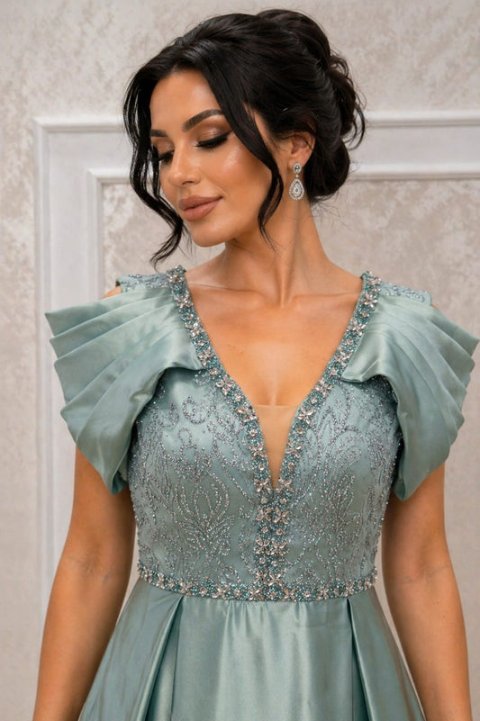 Rochie Diva - rochie verde menta eleganta din satin croiala lejera  efect de subtiere