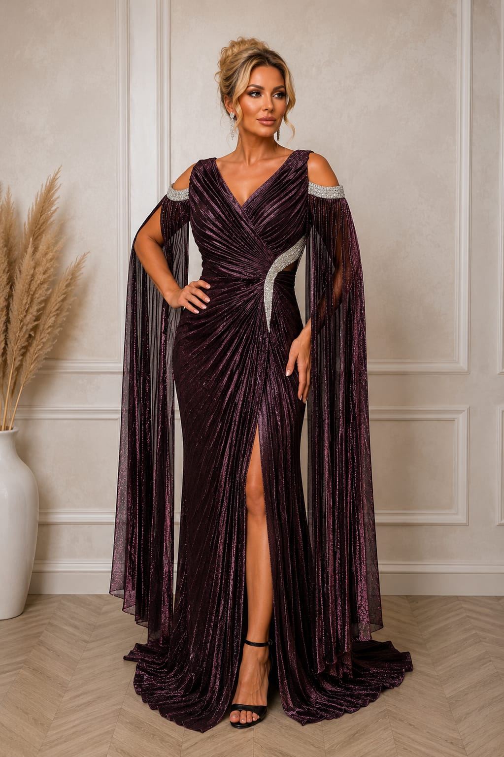 Rochia Vola – Rochie de seara eleganta care subliniaza silueta disponibila in mai nuante metalizate