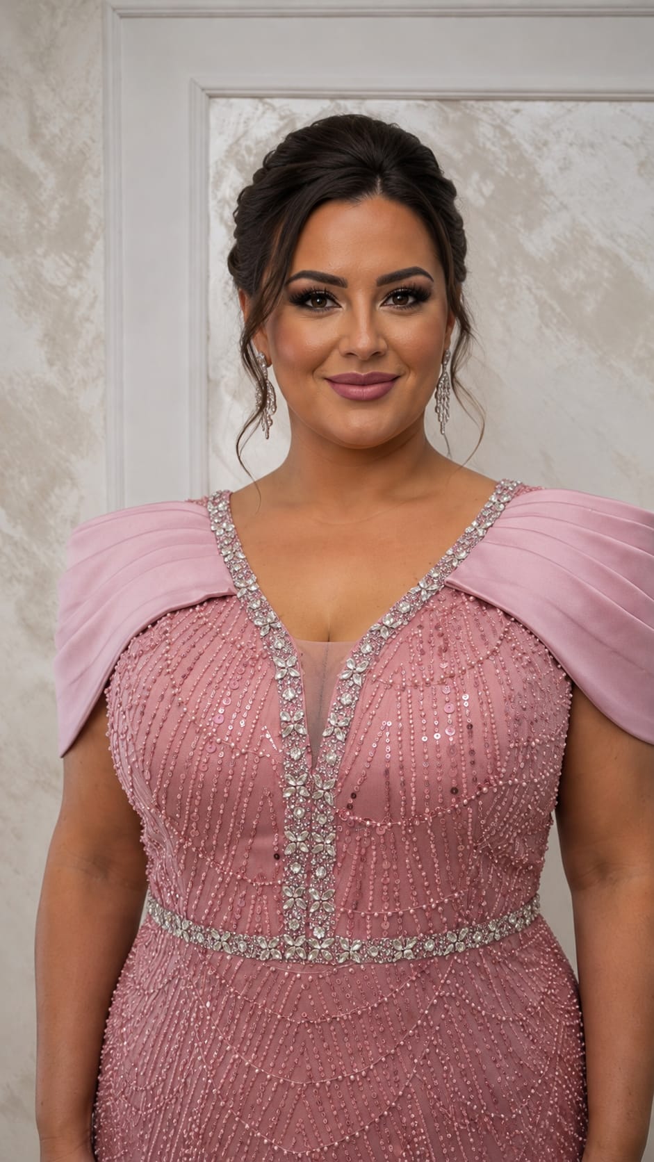 Rochia Aiana – rochie lunga eleganta cu corset reglabil si maneci off shoulder. Ideala pentru nunti , gale si evenimente premium.