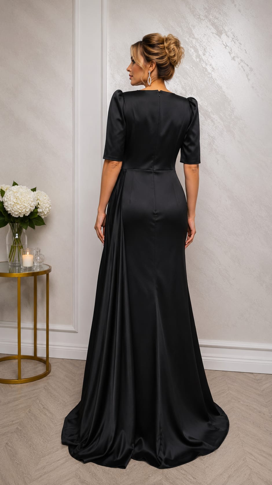 Rochia Tatiana – rochie lunga din satin premium cu maneci 3/4 ,drapaje care avantajează silueta in nuante de verde smarald si capuccino