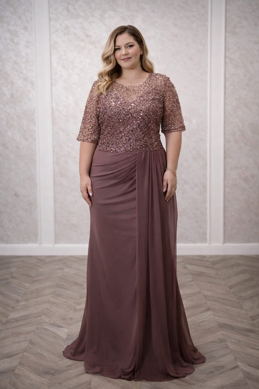 Rochia Amalia – Rochie eleganta plus size din tull italian și material paietat, care avantajeaza silueta
