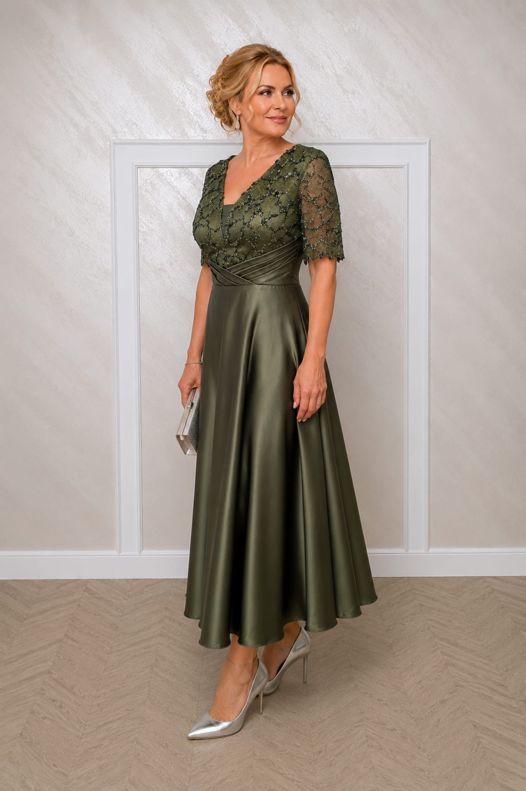 Rochia Luana Midi - Rochie din satin si dantela lungime midi pentru asuri medii si plus size