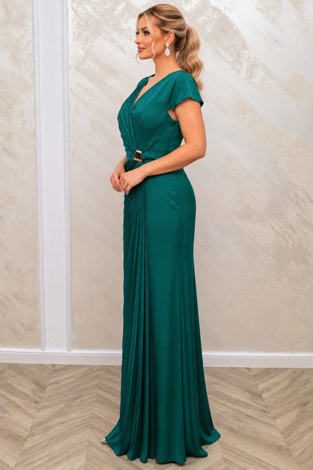 Rochia Danca -Rochie verde smarald lunga din Satin premium cu pliseuri