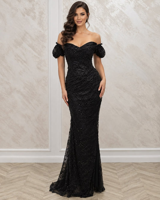 Rochia Manga – rochie lunga neagra din dantela, croiala sirena