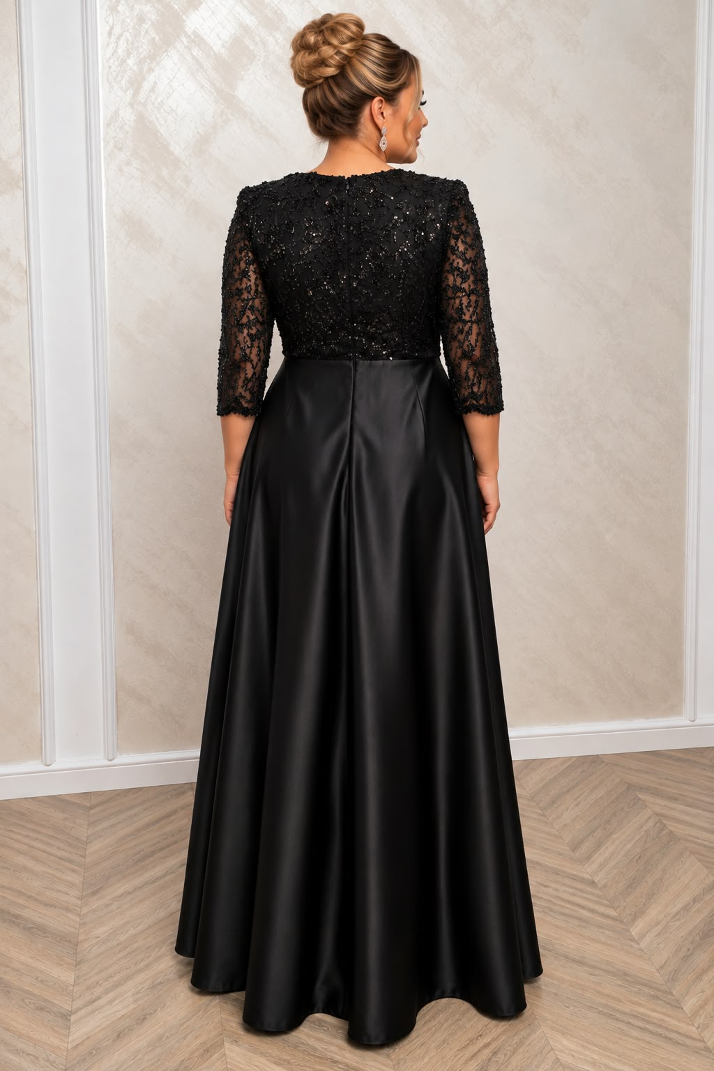 Rochia Lucia – Rochie lunga din satin cu dantela paietata si slit elegant pe picior