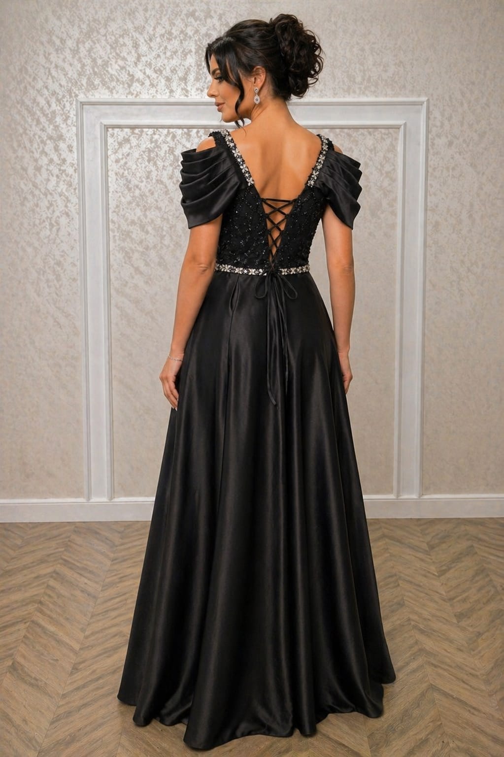 Rochie Diva - rochie lunga neagra din satin