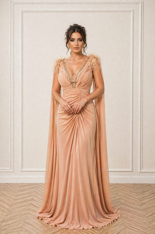 Rochia Fedra Lux – Rochie deosebita culoare crem din voal cu pene si drapaj elegant