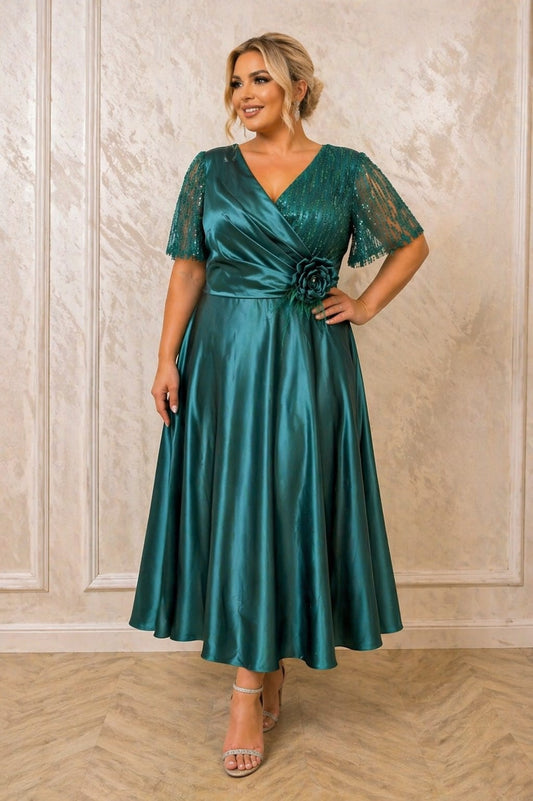 Rochia Almona – Rochie eleganta midi pentru marimi mari, rafinata si feminina