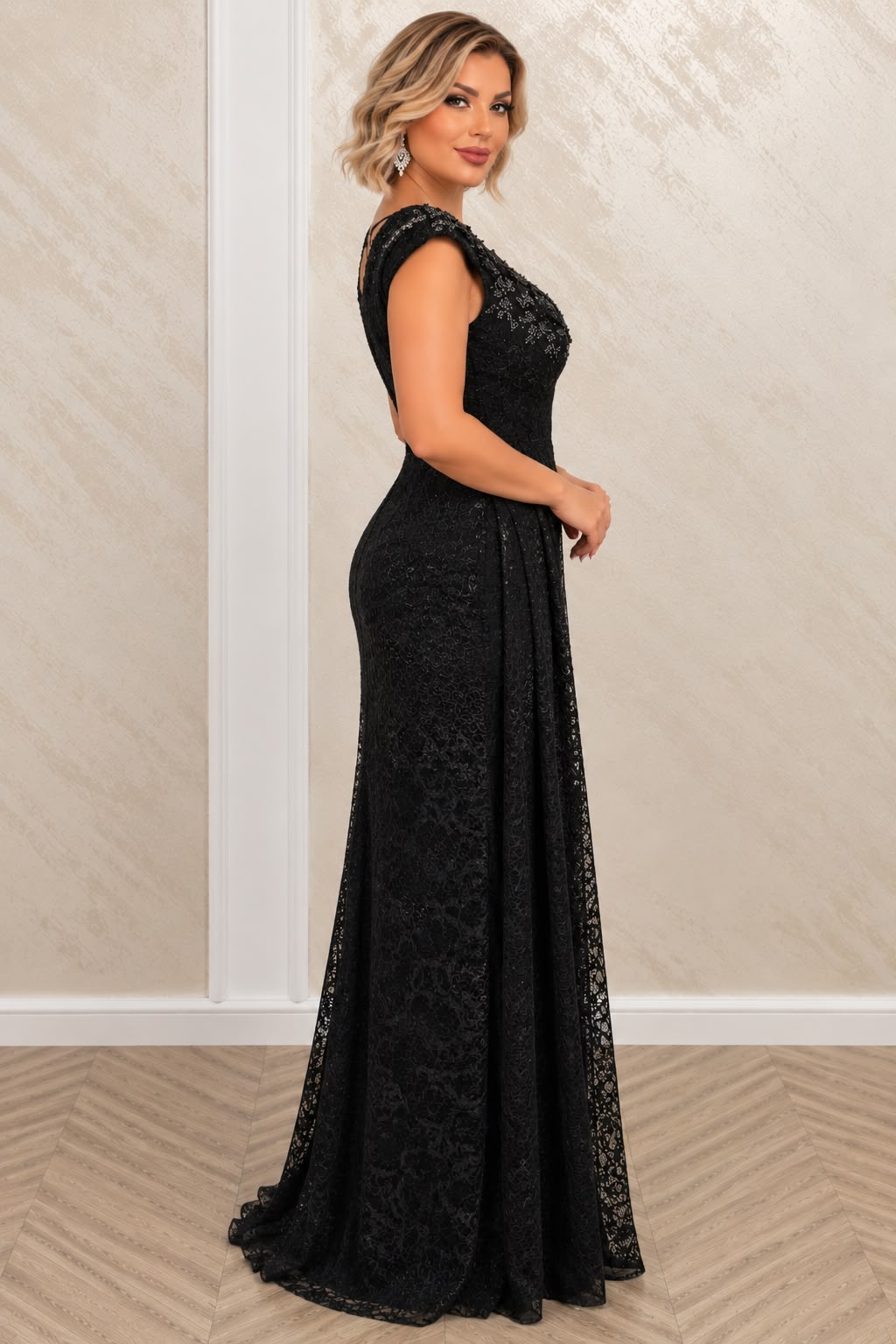 Danielle Lux - Rochie Lunga din Dantela cu Corset Reglabil
