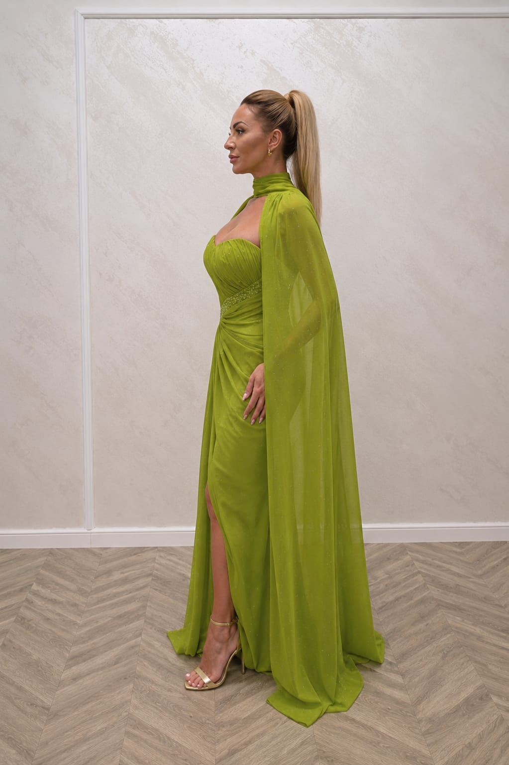 Rochia Diona – Rochie eleganta din tul italian cu cristale si capa detasabila disponibila in 2 culori