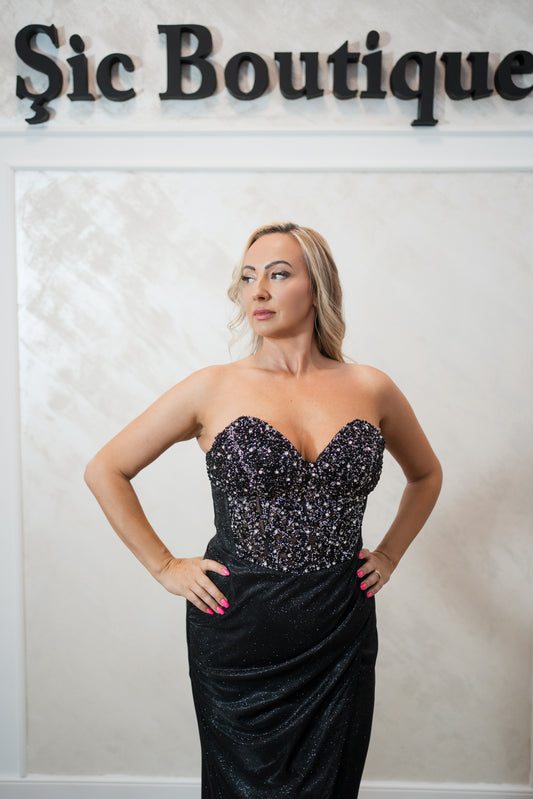 Rochia Gya-Rochie de seară neagră din lurex cu corset incrustat – eleganță cu fiecare pas
