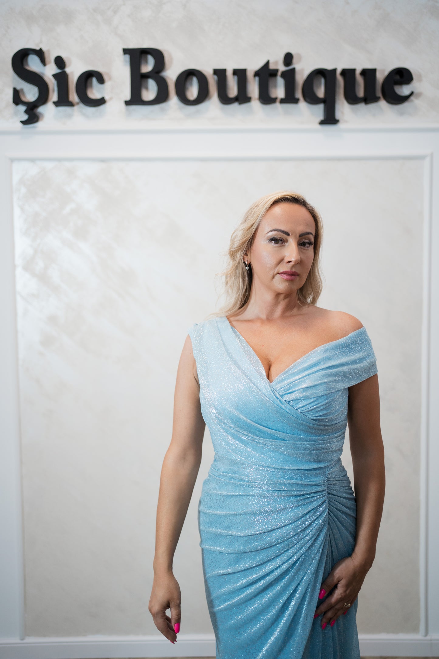 Rochia Talady-Rochie de seară din voal cu sclipici și lurex – rafinament în baby blue & mov prună