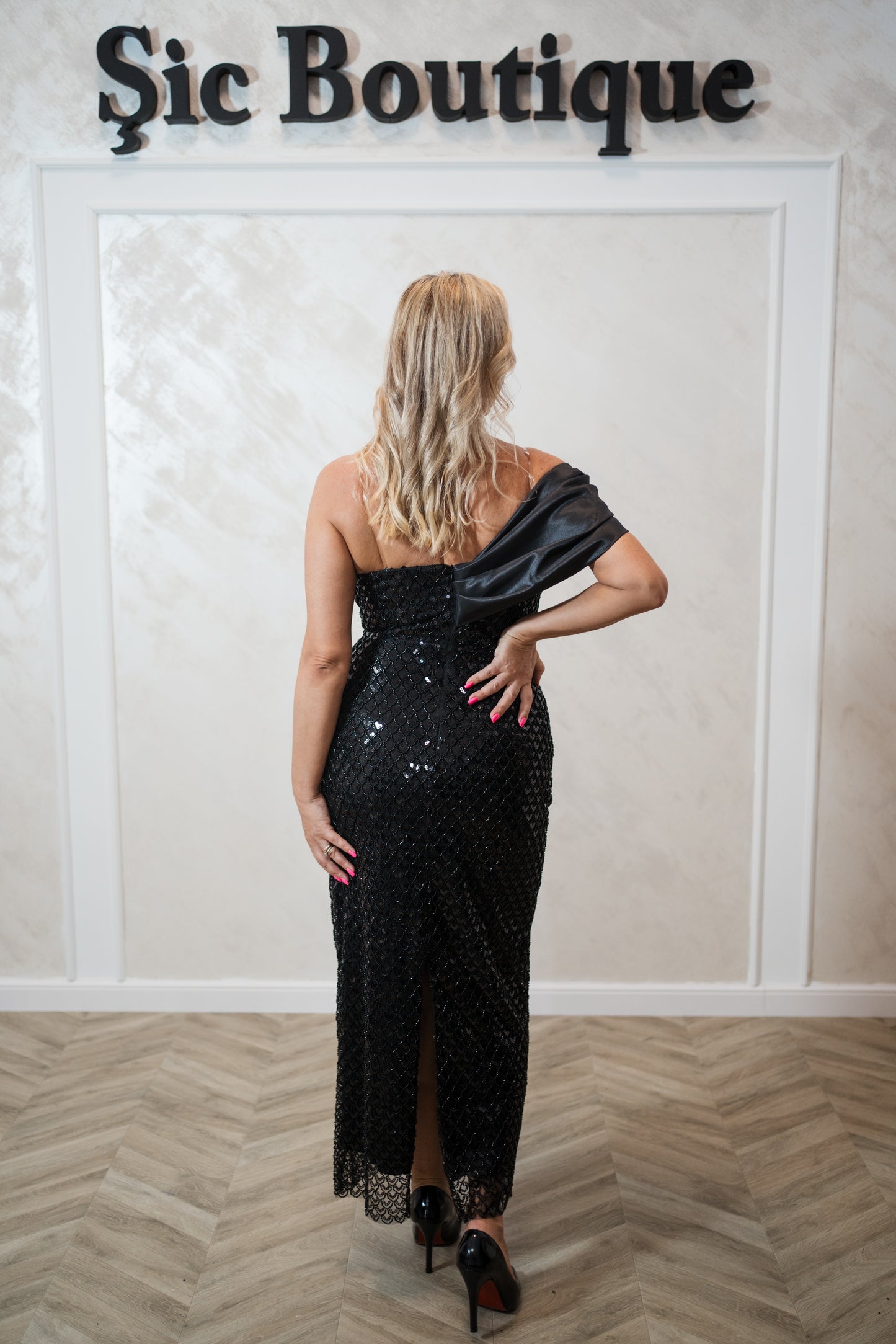Rochia Pariss-Rochie de seară stil franțuzesc, din dantelă perlată – Auriu sau Negru
