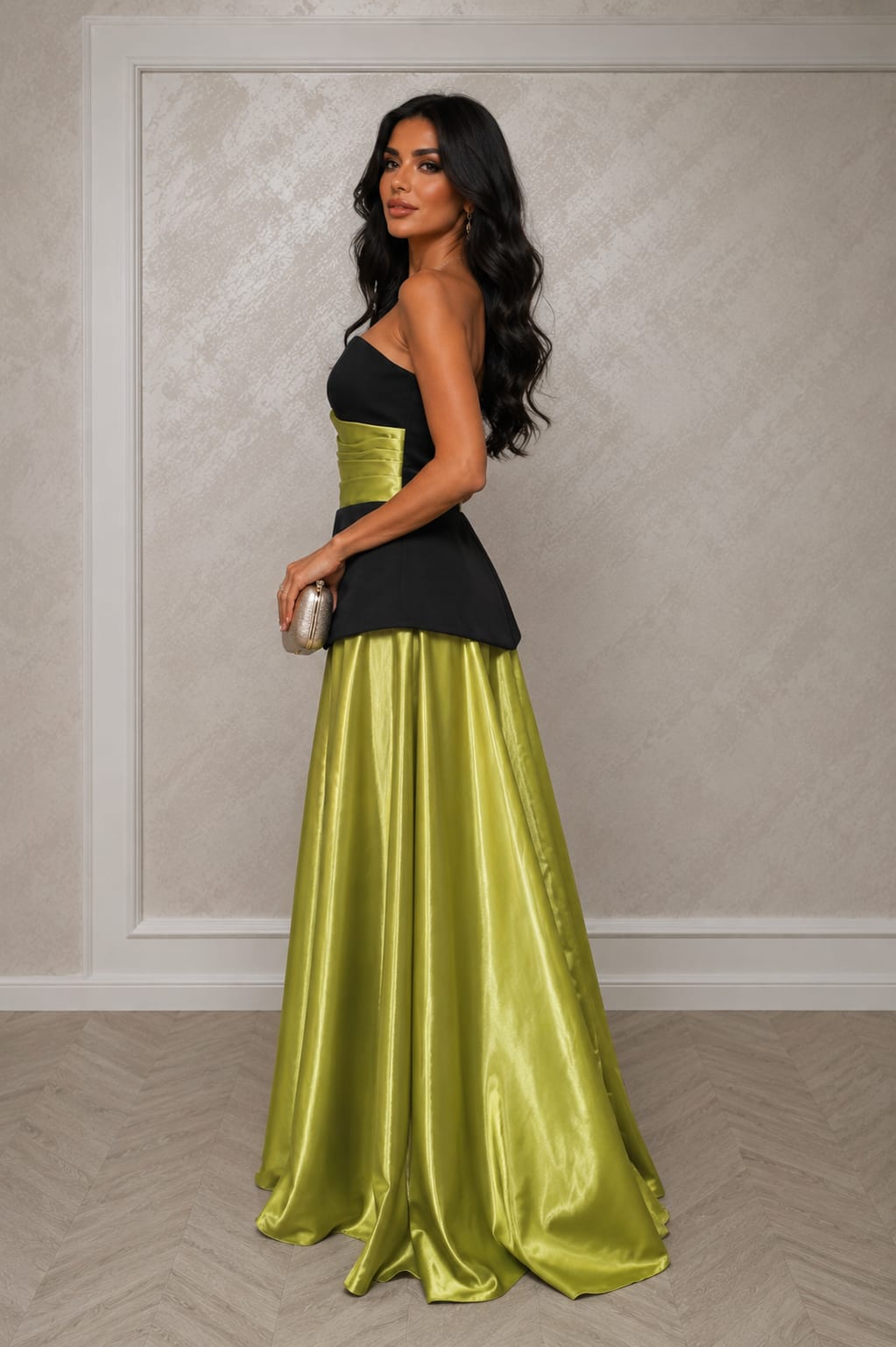 Rochia Holly Lux – Rochie lunga de ocazie din satin lichid verde fistic