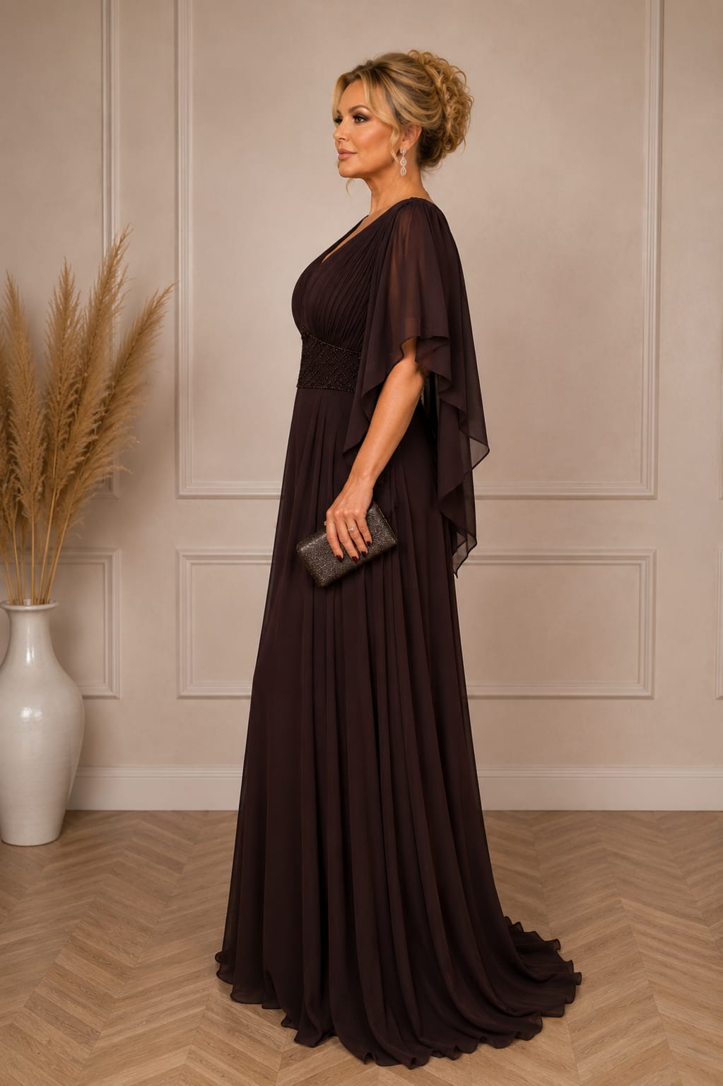 Rochia Melona - lunga din voal fluid cu maneci asimetrice elegante