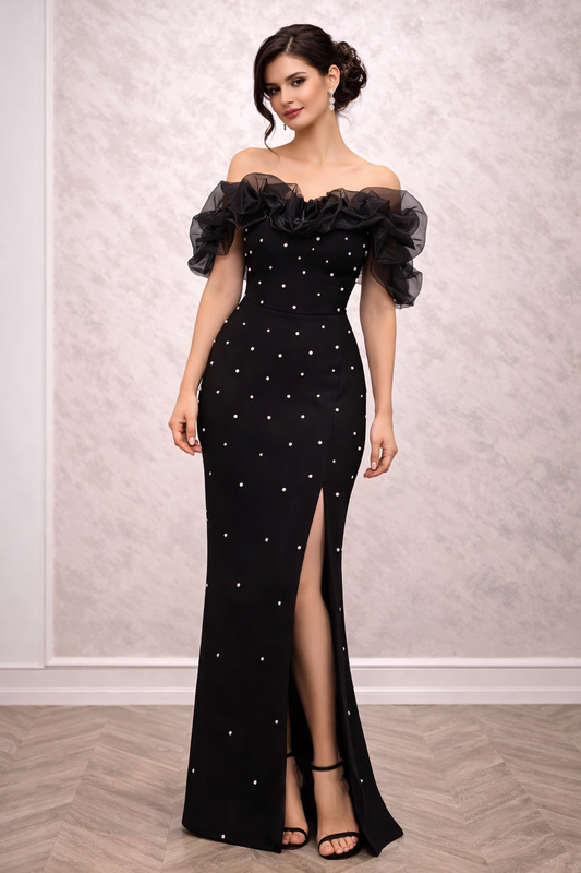 Rochia Muse - Rochie eleganta lunga neagra cu perle si slit pe picior