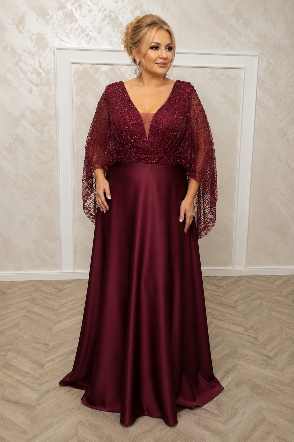 Rochia Luxo - Rochie lunga din satin si maneci fluide din dantela disponibile in mai multe nuante