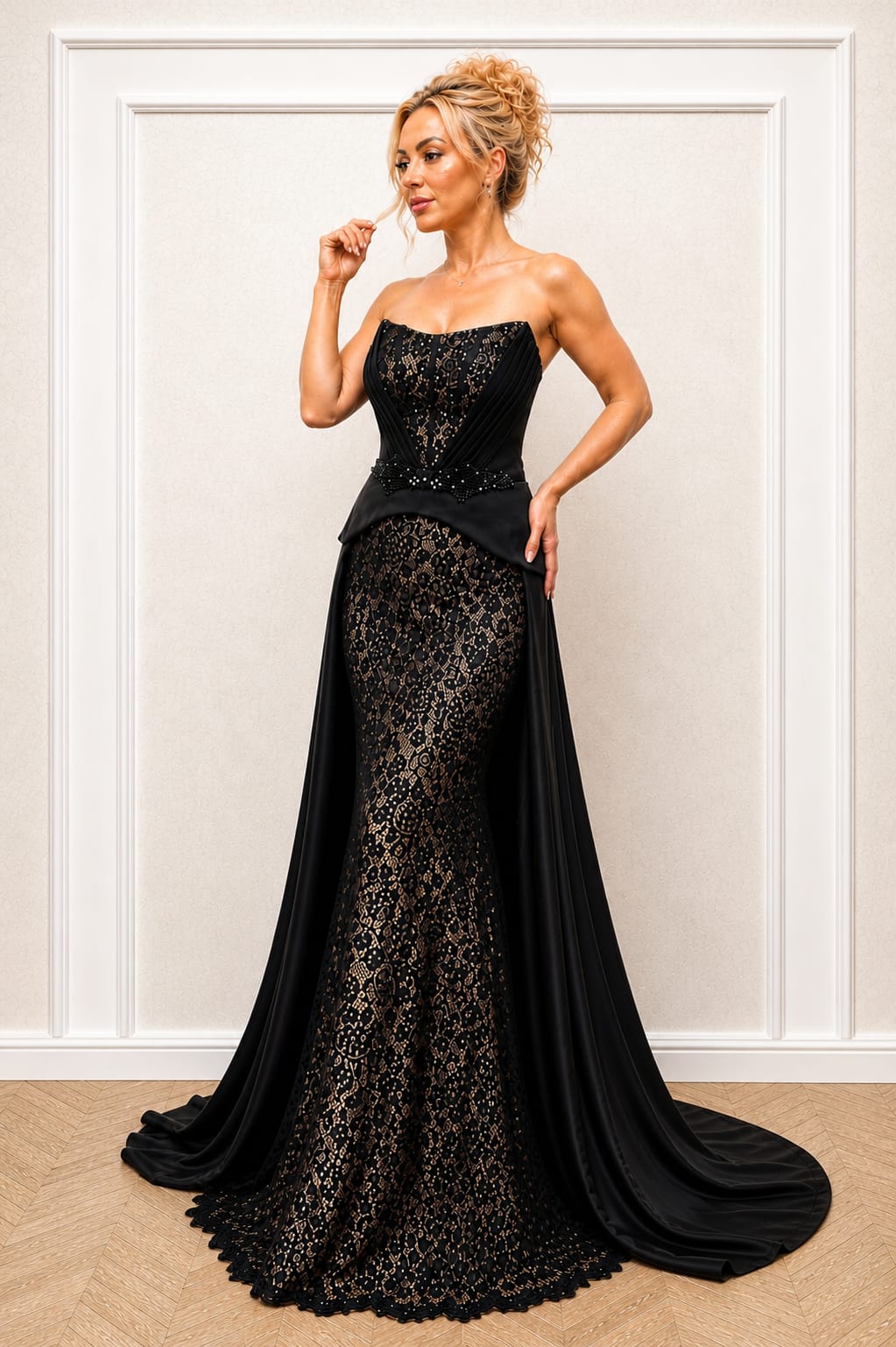 Rochia Noar Coture - rochie neagra dantelata cu corset si trena