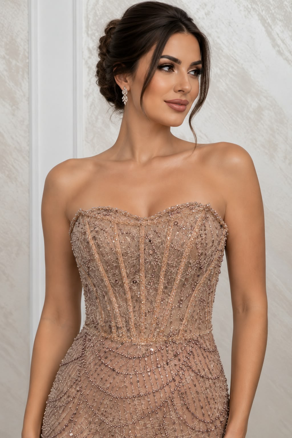 Rochie Adelle lunga cappuccino cu corset si cristale