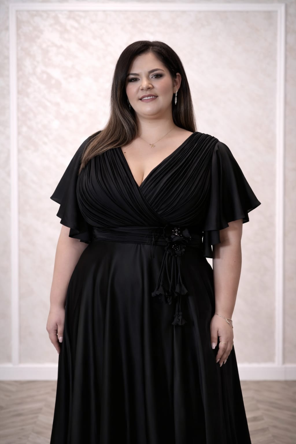 Rochia Gloria – Rochie neagra eleganta de seara din satin premium, simpla