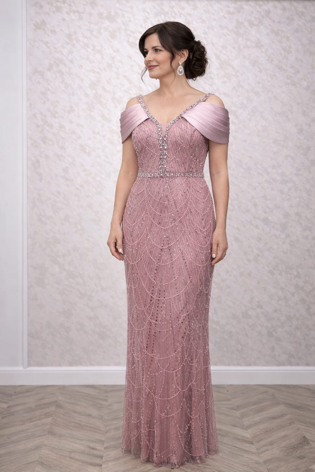 Rochia Aiana - Rochie eleganta lunga roz pudra din dantela , cu umeri cazuti si corset reglabil