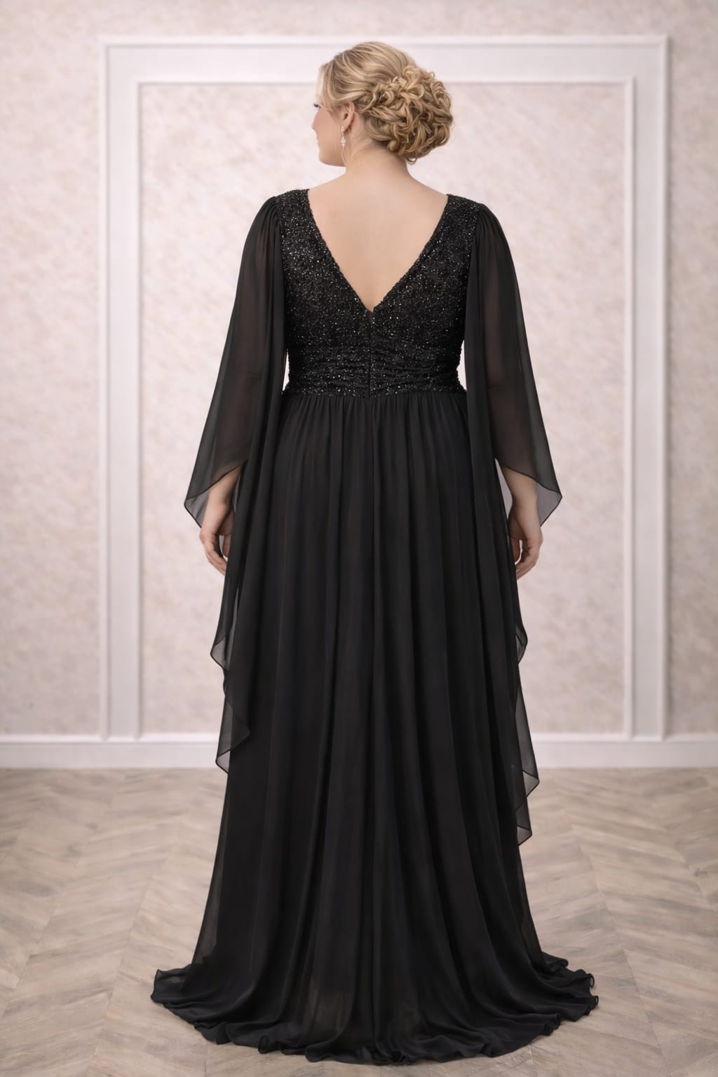 Rochia Makadi – Rochie eleganta lunga neagra plus size cu maneci vaporoase