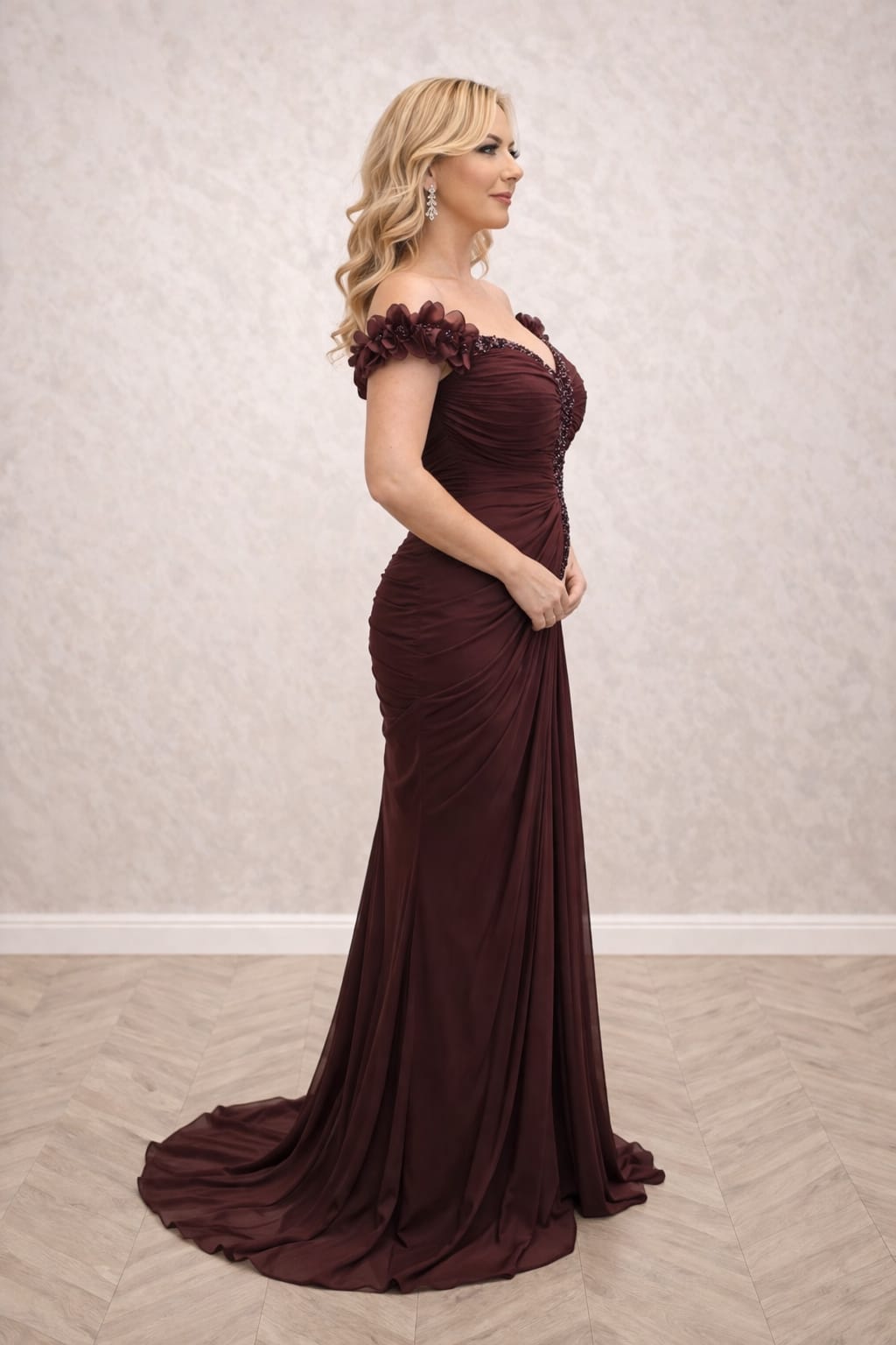 Rochia Nisa Lux – Rochie lunga neagra sau ciocolatie cu drapaje si decolteu spectaculos