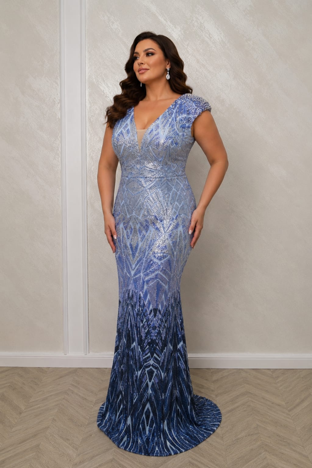 Rochia Madya - rochie lunga glamour pentru a sublinia silueta si pentru a atrage toate privirile